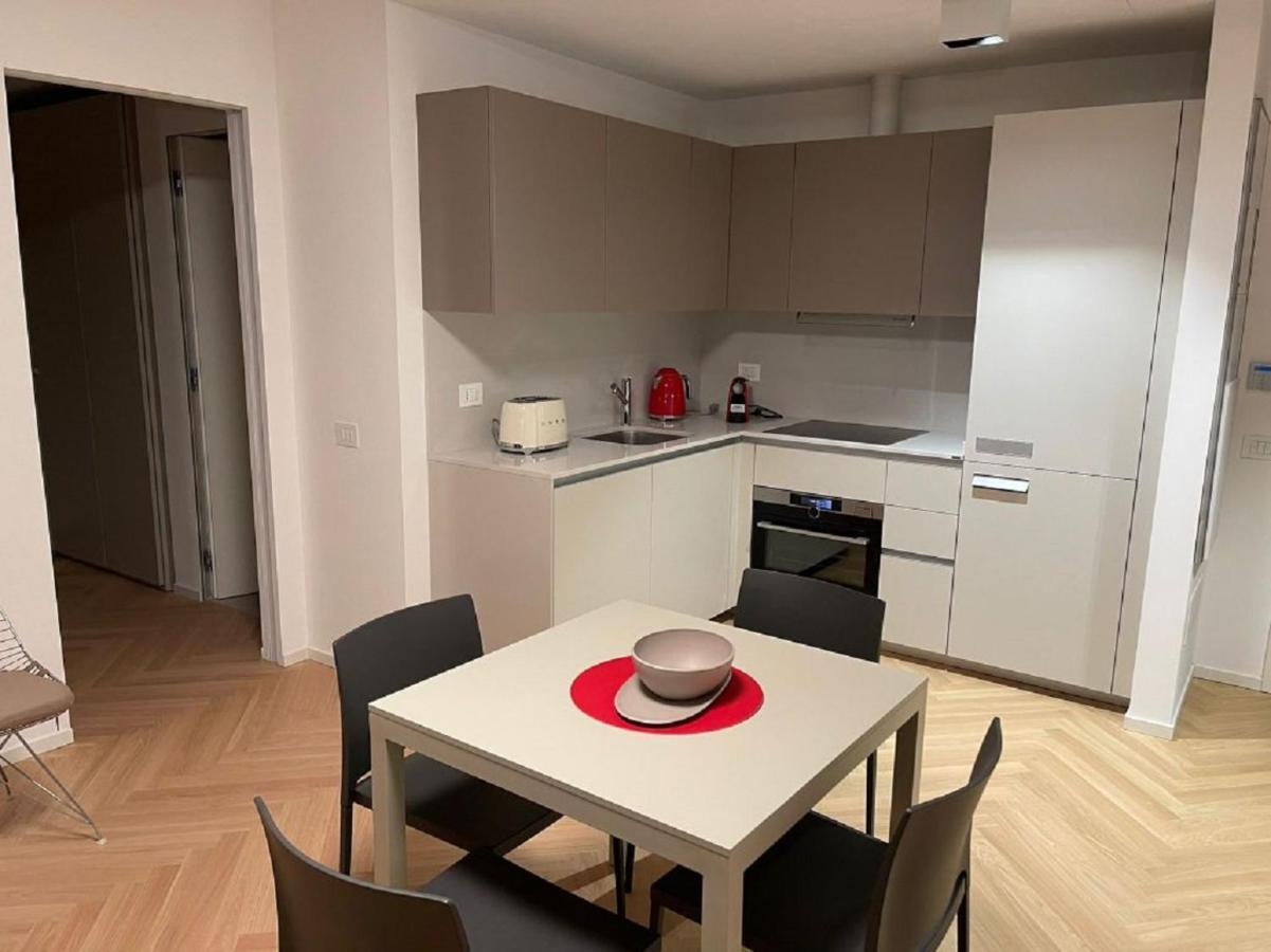 Number House - Number 10 Apartment Milan